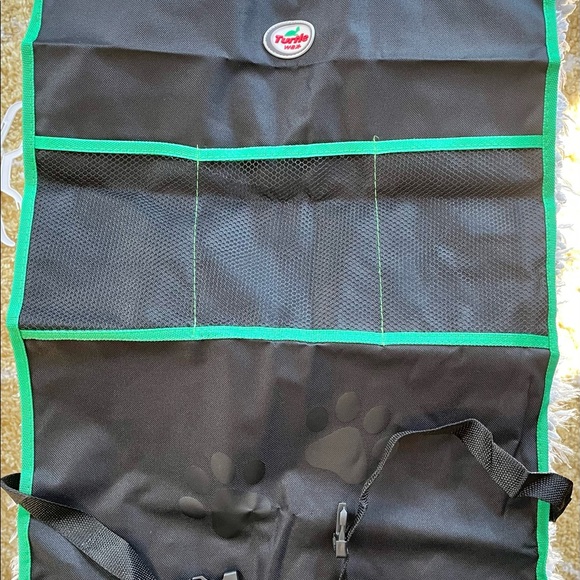 🐶New with tags 2PK PET BACKSEAT PROTECTORS DURABLE & WATERPROOF ORGANIZING MATS - Picture 3 of 4